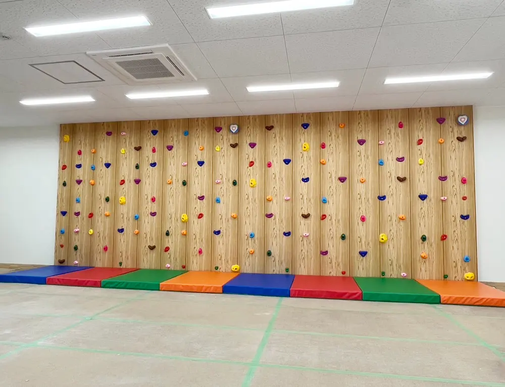 ボルダリング設置場所、幼稚園・保育園