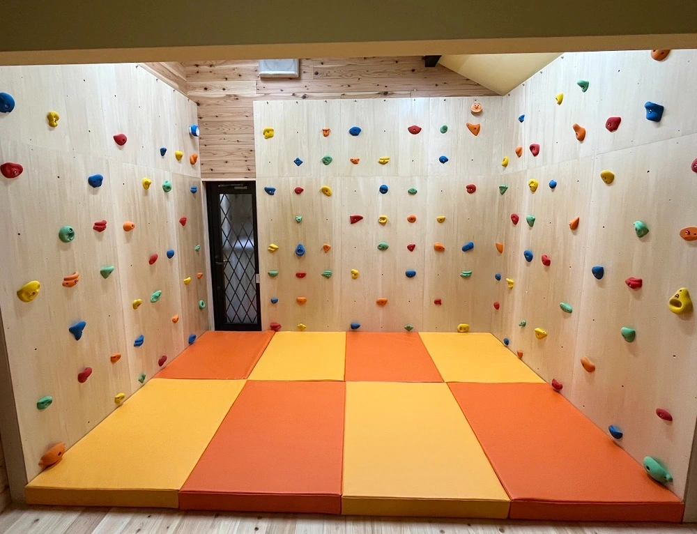 福岡県八女市 ボルダリング 設置実績